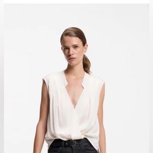 Stretch silk sleeveless v neck top